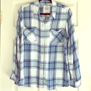 XL Juniors blue and teal flannel 💙